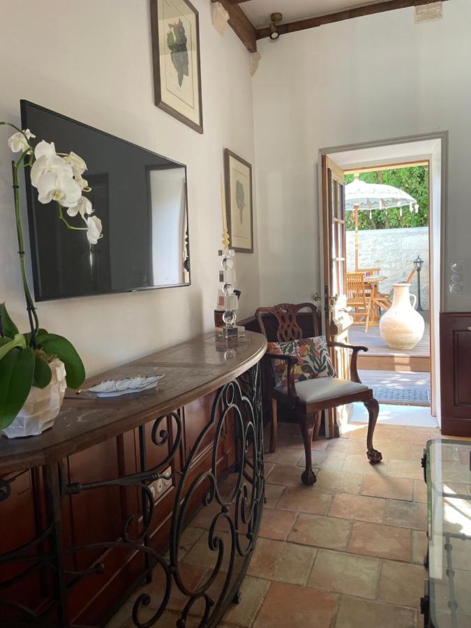 Gite De L'Antiquaire Au Coeur De La Citadelle Blaye Εξωτερικό φωτογραφία